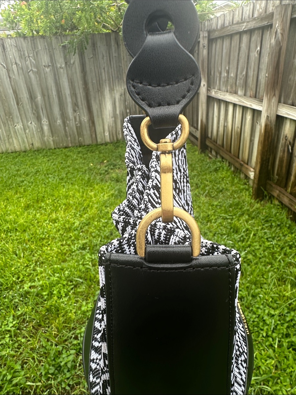 Karl Lagerfeld Black & White Knit Bucket Bag with Chunky Chain Strap - Picture 10 of 14
